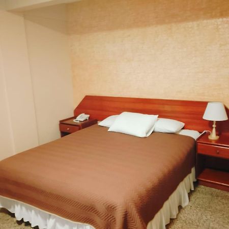 סנטה קרוז דה לה סיירה Hotel 7 Calles מראה חיצוני תמונה