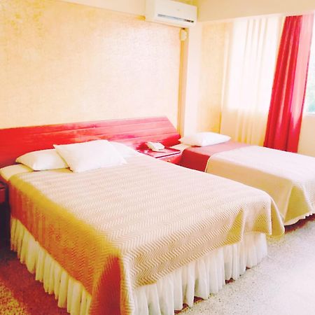סנטה קרוז דה לה סיירה Hotel 7 Calles מראה חיצוני תמונה